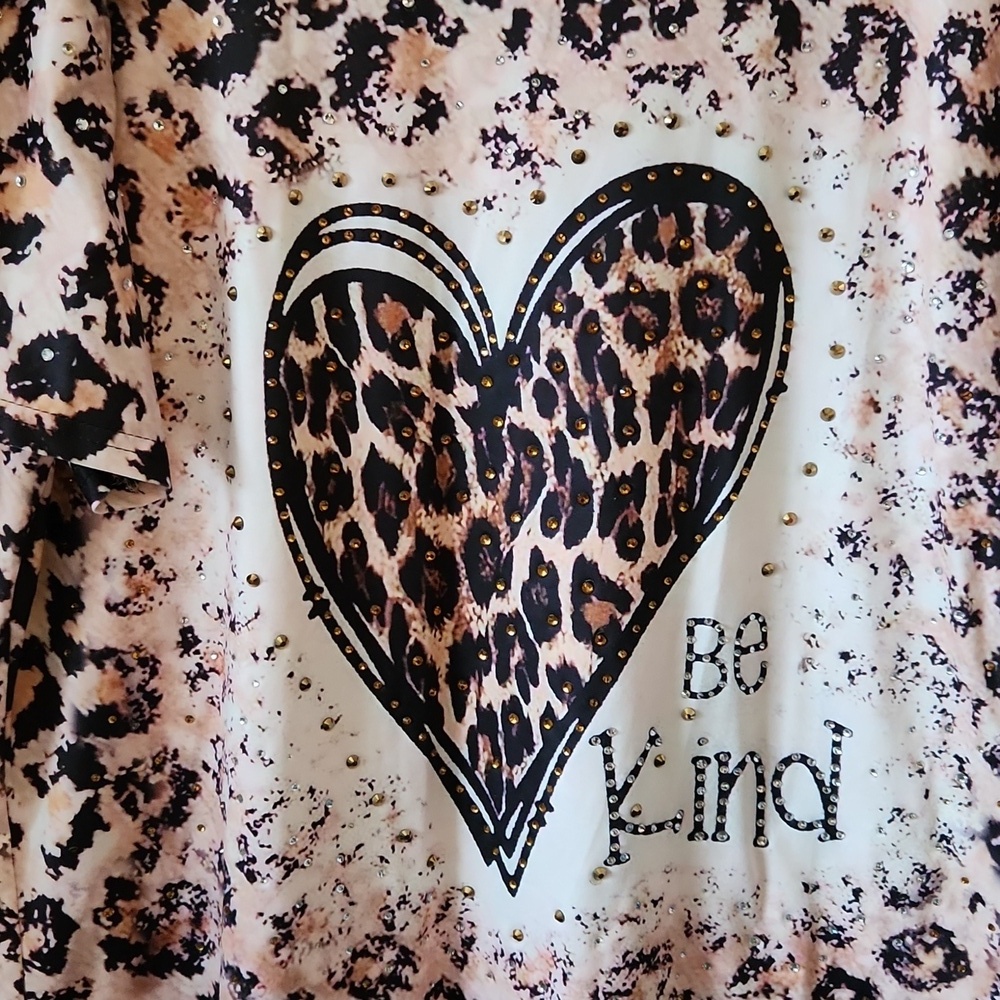 NWOT! Custom leopard diamond and gold studs